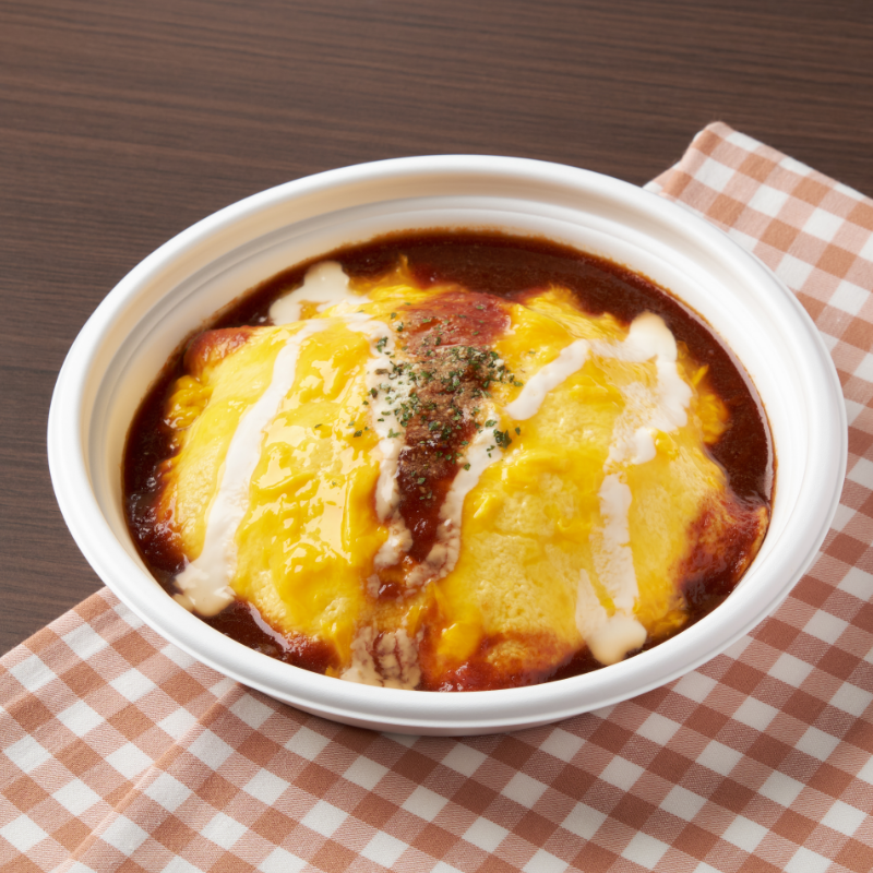 濃厚デミソースとふわっとたまごのとろとろオムライス