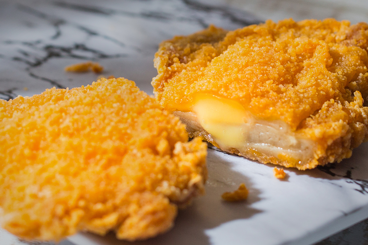 チーズインファミチキ