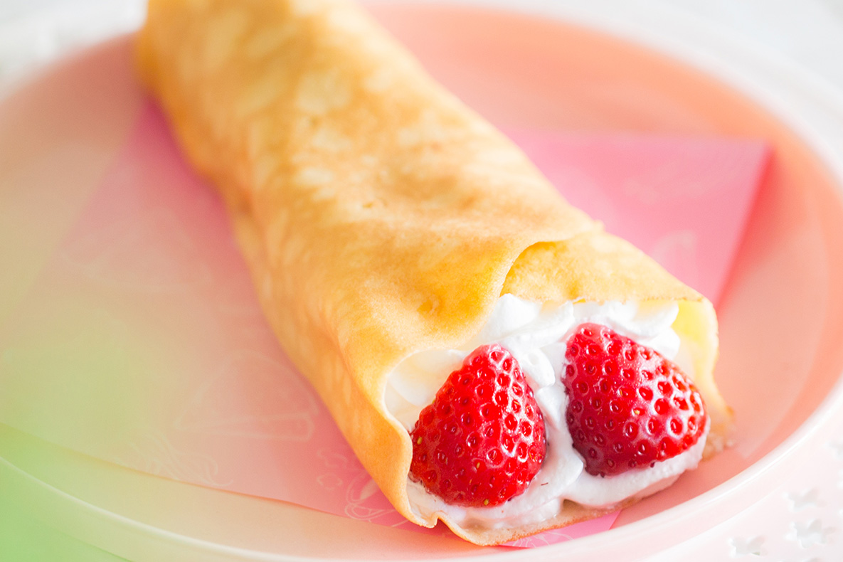 いちごのクレープ